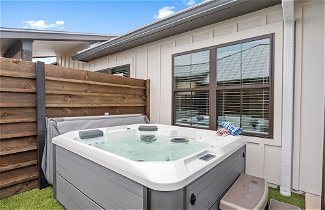Photo 1 - Eagles Nest-hottub-5 min to Downtown