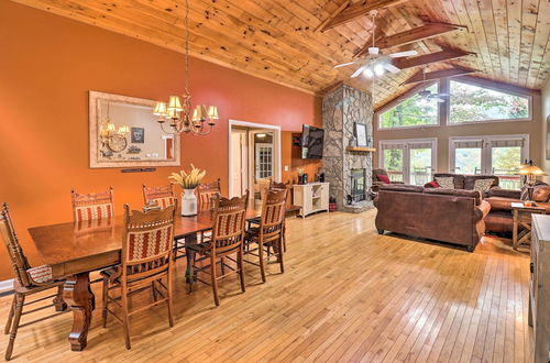 Photo 5 - Rustic Red Cabin w/ Deck in Maggie Valley Club