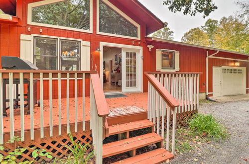 Photo 16 - Rustic Red Cabin w/ Deck in Maggie Valley Club