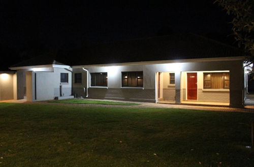 Foto 1 - A Pristine B B Located in Belvedere Harare - 2010