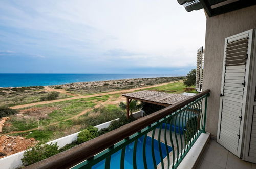 Foto 49 - Protaras Artisan Seafront Villa 1