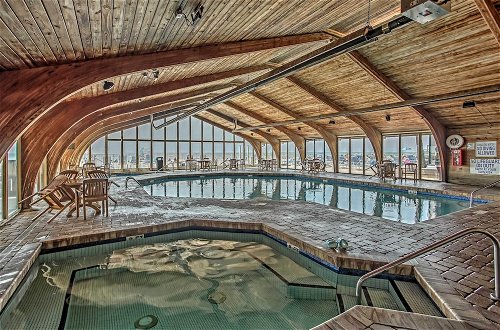Foto 15 - Oceanfront Myrtle Beach Studio w/ Pool Access