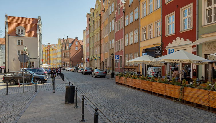 Photo 1 - Gdańsk Old Town Apartment by Renters