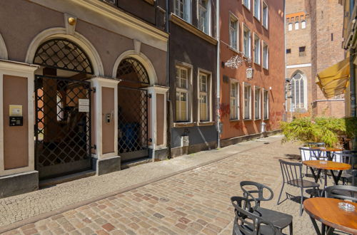 Photo 15 - Gdańsk Old Town Apartment by Renters