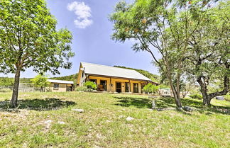 Foto 2 - Cozy Medina Cottages w/ Patio & Mountain Views