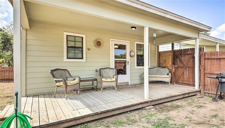 Photo 1 - Cozy Canyon Lake Cottage: 1 Mi to Guadalupe River