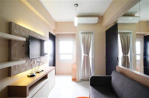 Photo 11 - Homey And Tidy 2Br At Puri Mas Apartment