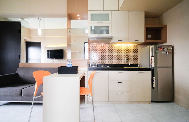 Homey And Tidy 2Br At Puri Mas Apartment - Photo 7