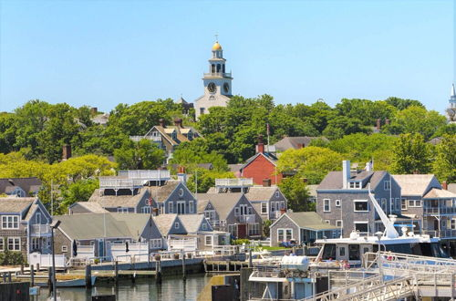 Photo 25 - Airy Nantucket Escape in Historic Downtown