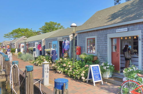 Photo 6 - Airy Nantucket Escape in Historic Downtown