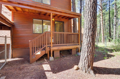 Foto 28 - A-frame Pinetop Cabin < 6 Mi to Rainbow Lake