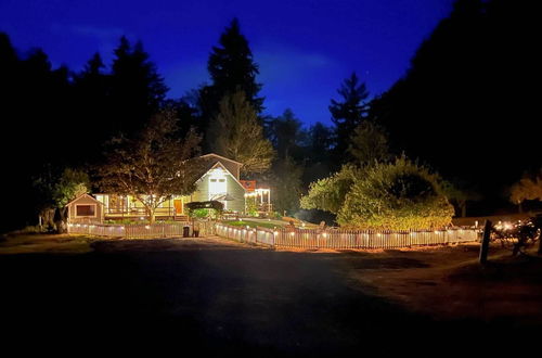 Photo 4 - 100-year-old Farmhouse w/ Hot Tub on 5 Acres