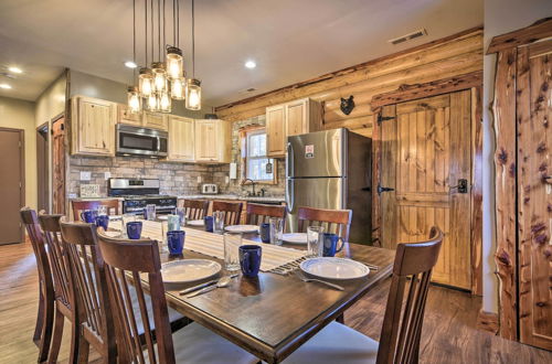 Photo 6 - Stylish Creekside Cabin W/fire Pit Near Wineries