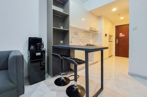 Photo 14 - Styisth 2Br At Sky House Bsd Apartment