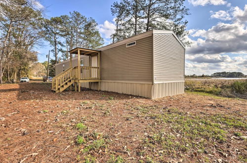 Photo 9 - Lakefront Wetumpka Escape w/ Furnished Deck