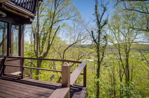 Foto 2 - 'ledge Lodge' Burkesville Getaway: Pool & Views