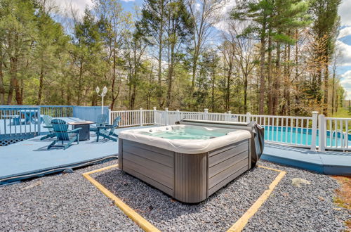 Photo 28 - East Stroudsburg House w/ Hot Tub + Pool