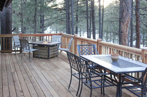 Foto 17 - Rustic Pinetop Escape w/ Deck: Near Lakes & Trails