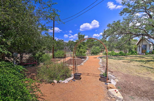 Photo 19 - Cozy Texas Retreat w/ Patio, Grill & Fire Pit