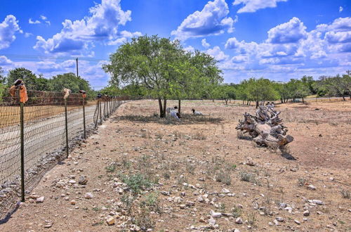 Photo 2 - Cozy Texas Retreat w/ Patio, Grill & Fire Pit