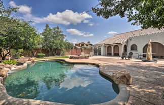 Foto 2 - Comfortable Phoenix Getaway w/ Beautiful Backyard