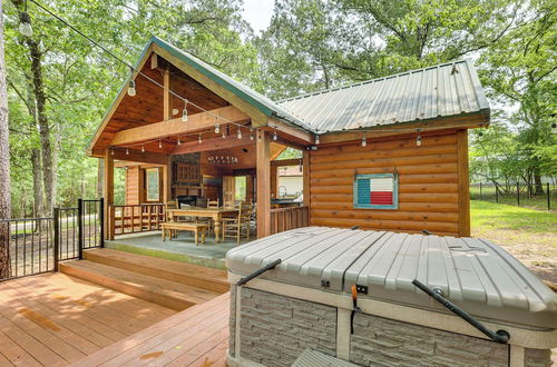 Photo 1 - 'cape Royale' Luxury Livingston Cabin w/ Hot Tub