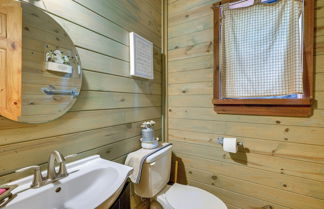Foto 2 - 'cape Royale' Luxury Livingston Cabin w/ Hot Tub