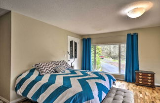 Foto 3 - Charming Kelso Home w/ Proximity to Cowlitz River