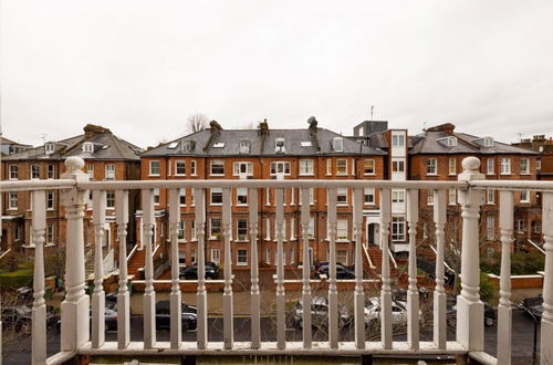 Photo 32 - The Camden Crib - Glamorous 3bdr Flat With Study Room