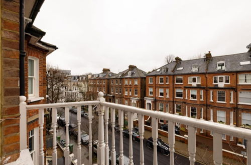 Photo 33 - The Camden Crib - Glamorous 3bdr Flat With Study Room