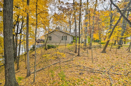 Photo 12 - Stunning Waterfront Home w/ Fireplace & Grill