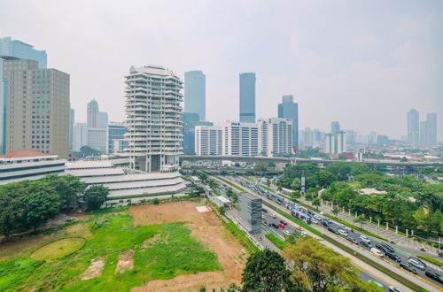 Photo 18 - Nice And Enjoy Studio At Sudirman Suites Apartment