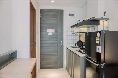 Photo 7 - Homey And Warm Studio Amazana Serpong Apartment