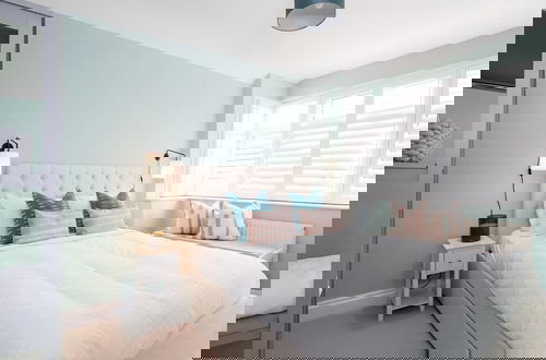 Photo 30 - Designer Seaside Escape King Beds Scenic View