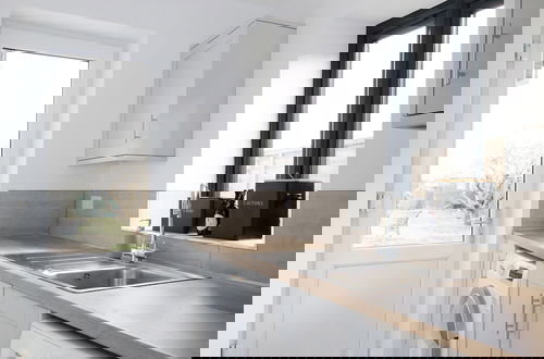 Photo 16 - Designer Seaside Escape King Beds Scenic View