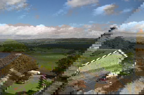 Foto 2 - Penhill House