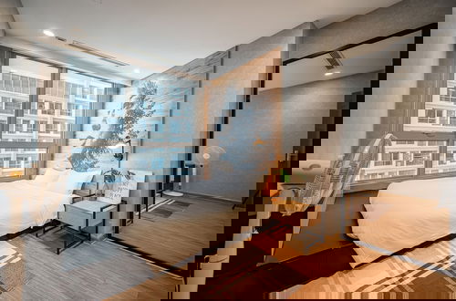 Foto 34 - The Celavie Serviced Apartment Landmark