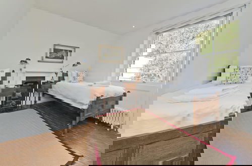 Foto 11 - Long Stay Discounts - 5 Bed Home Maida Vale