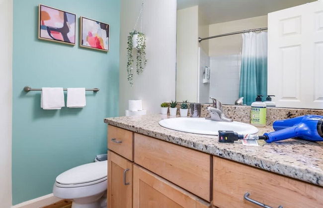 100 Year-old Historic Brick 2BR Loft Large Patio2 - Foto 12