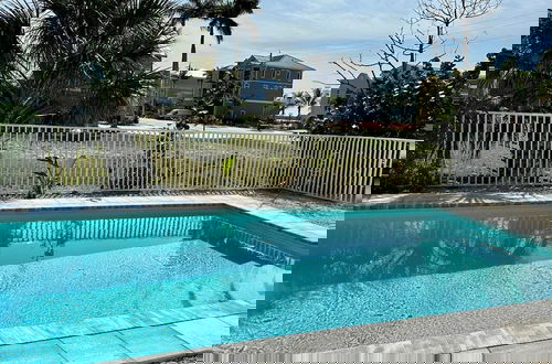 Photo 11 - Redfish Retreat - South End Pool Home