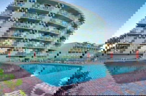 Foto 8 - 611 3 Beds Luxury Oceanfront Studio