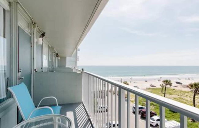 611 3 Beds Luxury Oceanfront Studio - Foto 1