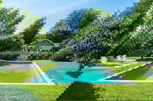 Foto 1 - Heated Pool Driftwood Cottage by Rovetravel