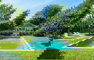 Photo 1 - Heated Pool Driftwood Cottage by Rovetravel
