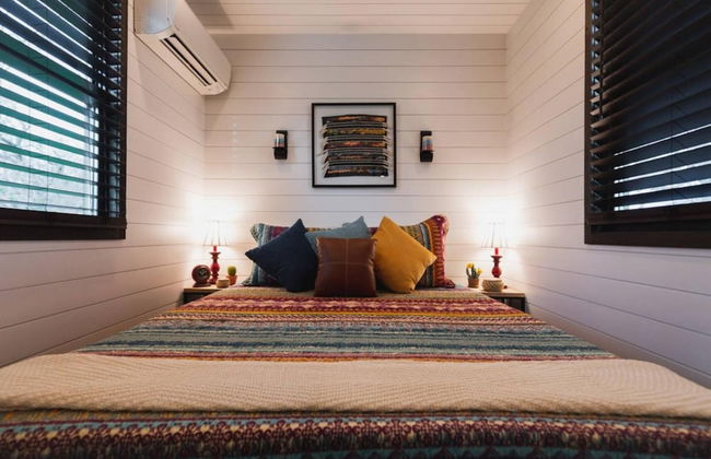 The Hacienda Container Tiny Home 12 min to Magnolia Baylor - Foto 7