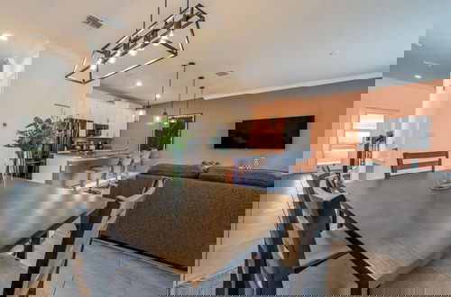 Foto 7 - Brand new Home Themed Bedrooms Prime Location