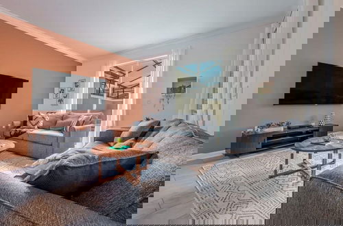 Foto 6 - Brand new Home Themed Bedrooms Prime Location
