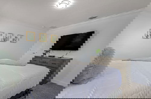 Foto 18 - Brand new Home Themed Bedrooms Prime Location