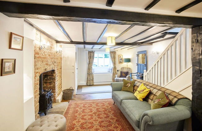 Host Stay Willow Cottage - Photo 5