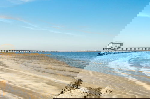 Foto 1 - Gulf Adventures and Beachfront Relaxation Awaits